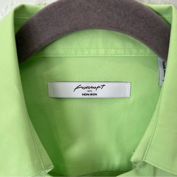 Foxcroft Top Women's 10 Taylor Sleeveless Button Down Tank Preppy NWT $79 - Picture 5 of 7